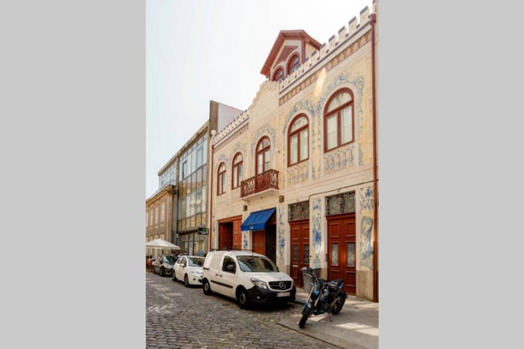 Boutique Rentals-Art & Charm II Apt W/ Terrace Porto Eksteriør billede